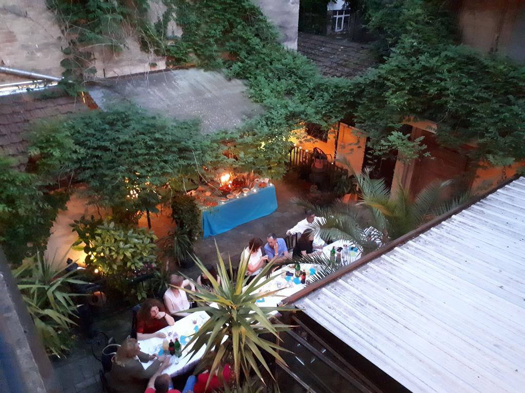 Bed And Breakfast "Caffe-Caffe" Kikinda Buitenkant foto